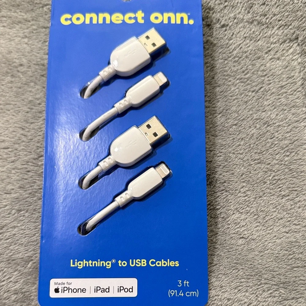 Onn Running White Lightning to USB Cable Set